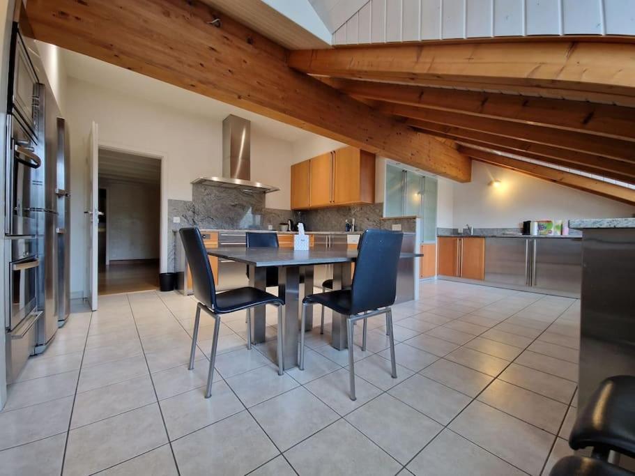 Penthouse In Cologny Switzerland Apartment เจนีวา ภายนอก รูปภาพ